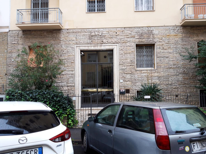 Fiorino House, Florence