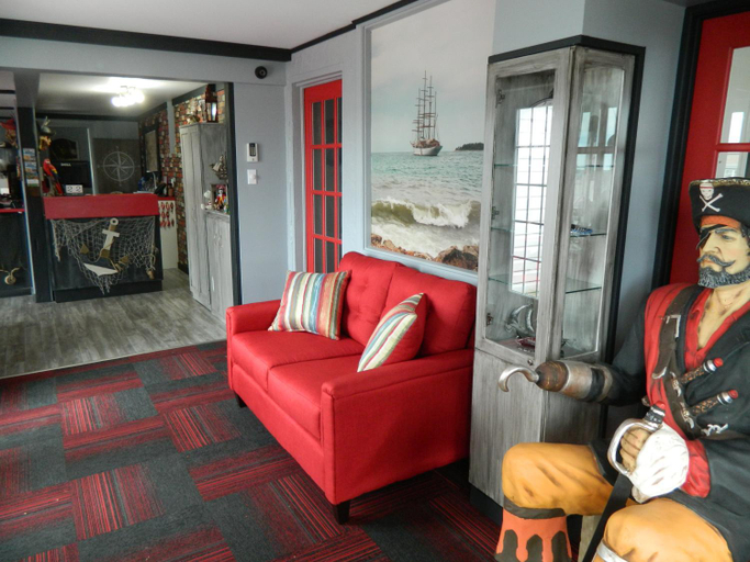 Others 3, Le Pirate Motel et Camping, La Haute-Gaspésie