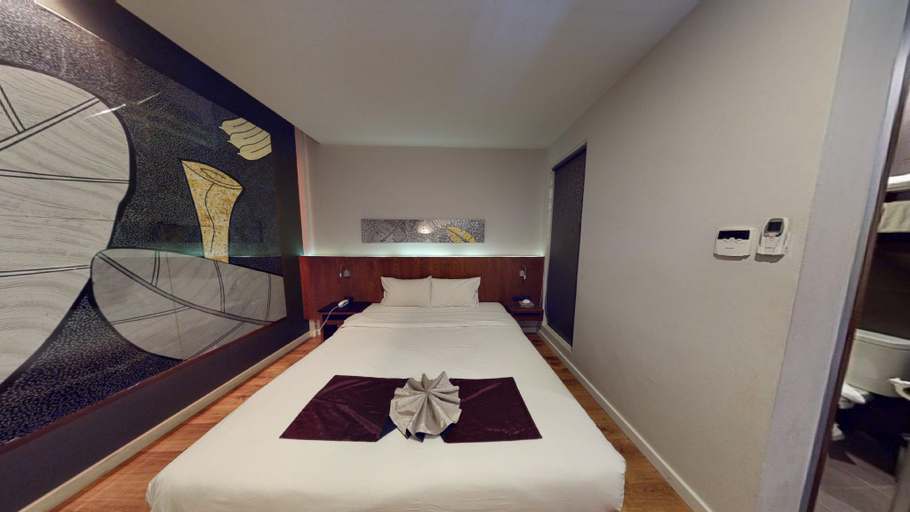 Bedroom 12