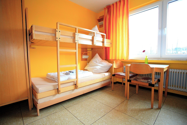 Bedroom 4, BOLA Kulturhostel, Bochum