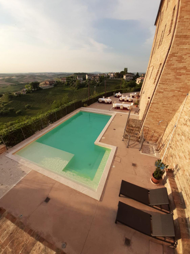 Sport & Beauty 5, Palazzo Riccucci, Fermo