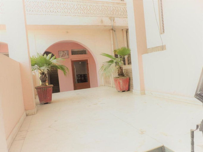 Others 4, Hotel Karni Niwas, Jaipur