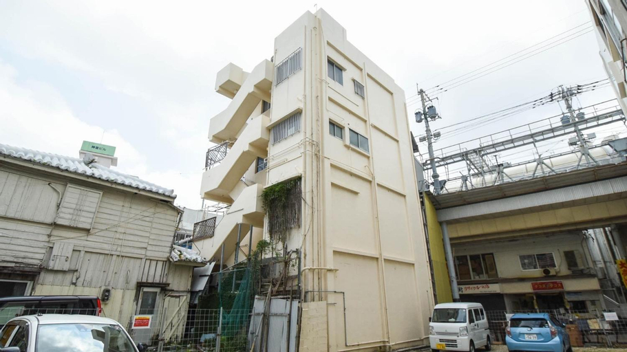 120 square meters private! 2 f 120 square meters private! 2 floors! It, Naha