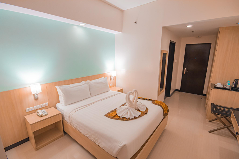 Bedroom 8
