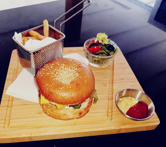 Food & Drinks 5, Palm’s Motel, Agadir-Ida ou Tanane