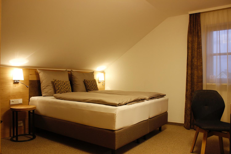Bedroom 2, Kondrauer Hof, Tirschenreuth