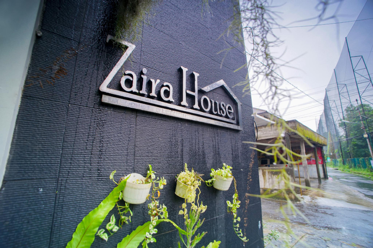 Zaira Residence By Occupied, Sleman