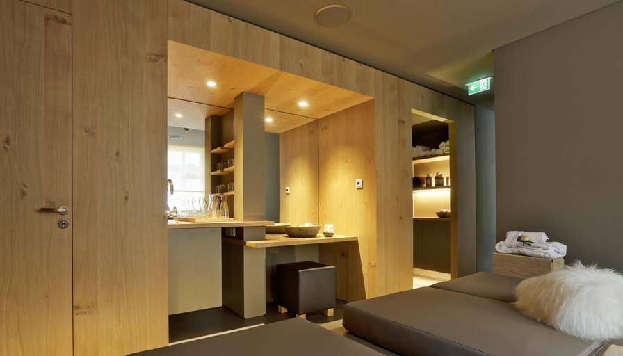 Bedroom 2, Hotel / Weingut Meintzinger, Würzburg