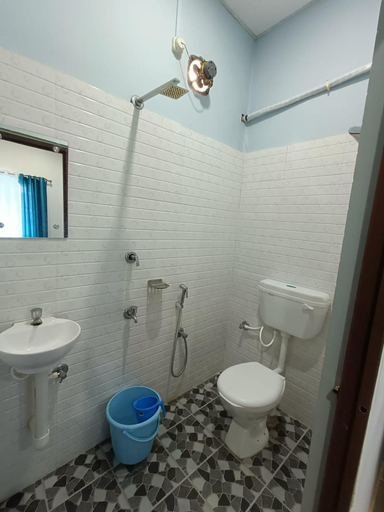 Bathroom 5, The Corner Inn, Kamrup Metropolitan