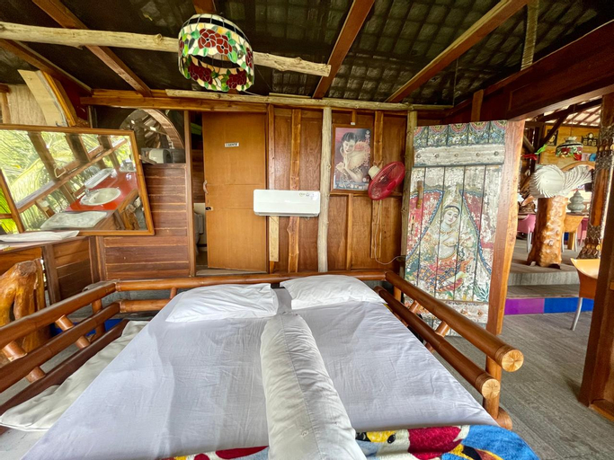 Bedroom 30