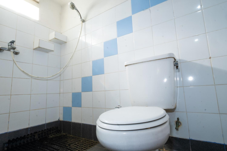Bathroom 4, Andaru Graha Puspa, Bandung