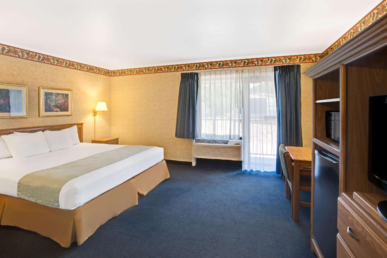 Bedroom 11