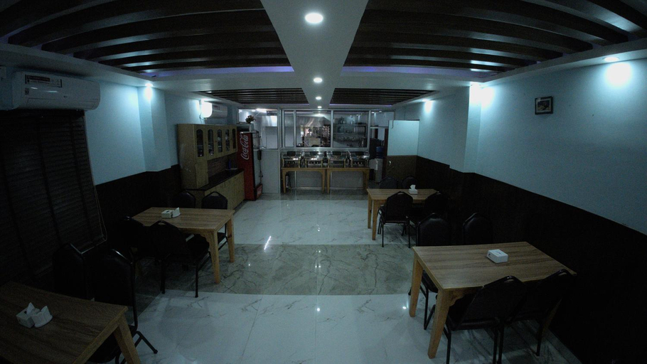 Food & Drinks 5, The North Face Inn, Gandaki