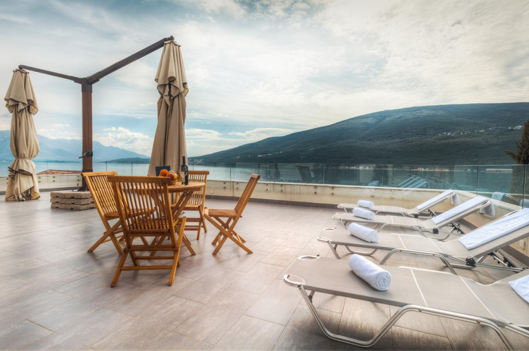 Others 4, Riva Residence