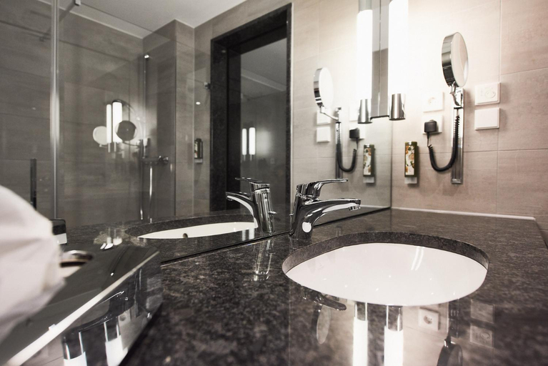 Bathroom 4, Linde, Zollernalbkreis