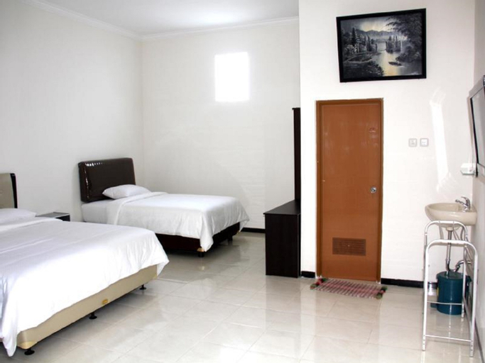 Bedroom 4, Baliku Guest House, Malang