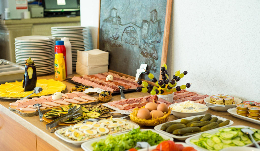 Food & Drinks 4, Beach Hotel Plaza Drasnice - Makarska Riviera, Podgora