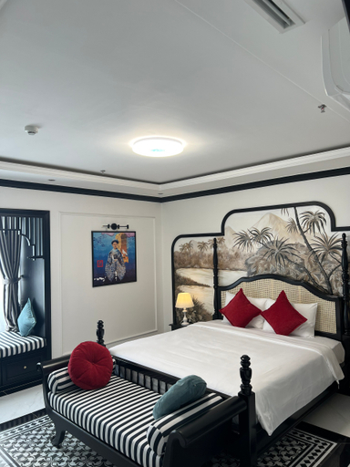 Bedroom 3, Mercy Emerald Hotel, Da Nang