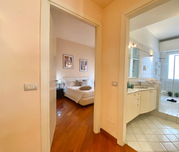 Bedroom 2, CasaViva - Elegant Bilo with parking in Rapallo, Genova