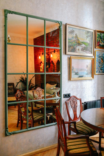 Food & Drinks 4, Old Vera, Tbilisi