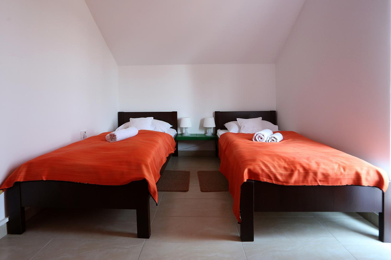 Others 5, Bed & Breakfast Ana, Darda