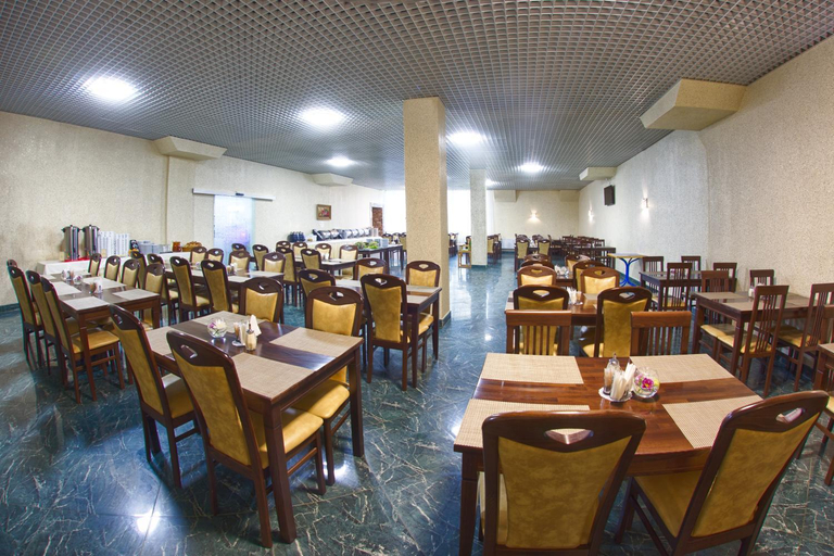 Food & Drinks 3, Truskavets 365 Hotel, Drohobyts'ka