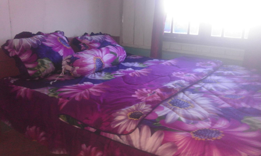 Bedroom 2, WATURAKA TOURISM VILLAGE, Ende