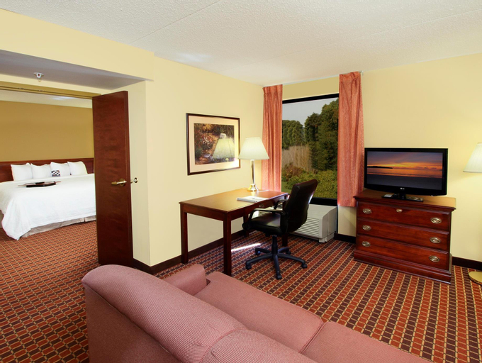 Bedroom 14