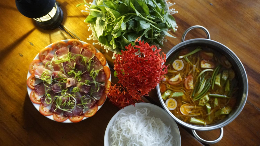 Food & Drinks 5, Phong Nha Eco Village, Bố Trạch