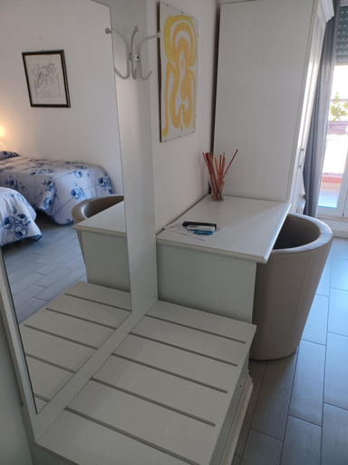 Bedroom 2, Hotel Costa, Bari