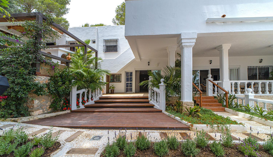 Others 3, Lavanda - Apartamento Privado en Villa Compartida, Marbella, Málaga