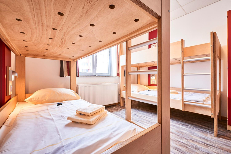 Bedroom 3, DJH-Gastehaus Bermuda3Eck, Bochum