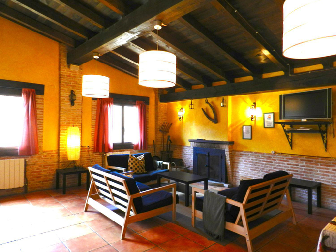 Others 3, Hostel El Lago, Caceres, Cáceres