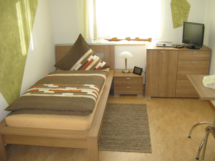 Bedroom 4, Hefterwaldstuble, Rottweil