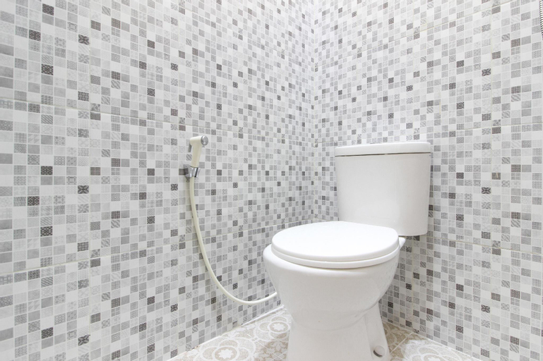 Bathroom 5