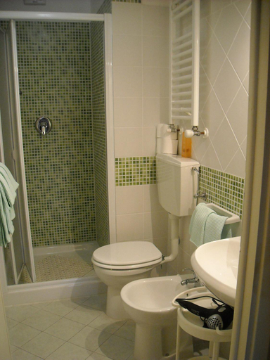 Bathroom, Appartamenti Roberta Cisanello, Pisa