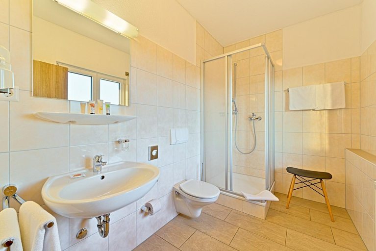 Bedroom 4, Sapia Hotel St. Fridolin, Waldshut