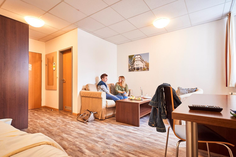Bedroom 3, Djh Gv Stehaus Bermuda3eck, Bochum