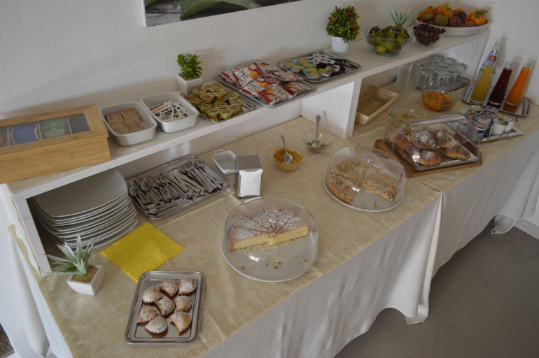 Food & Drinks 5, Le Anfore Hotel - Lampedusa, Agrigento