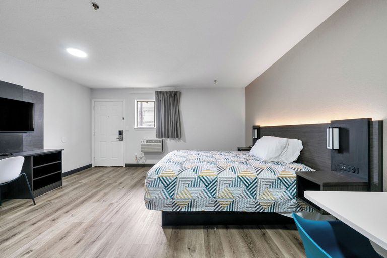 Bedroom 4, Southern Suites Cartersville, Bartow