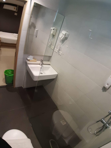 Bathroom 3