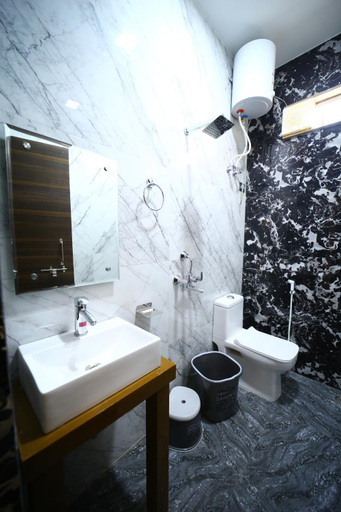 Bathroom 4, HOTEL BYKE RIDE, Agra