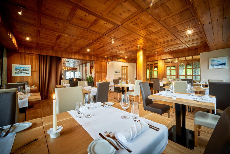 Food & Drinks 5, Hotel Restaurant Zur alten Gasse, Goms