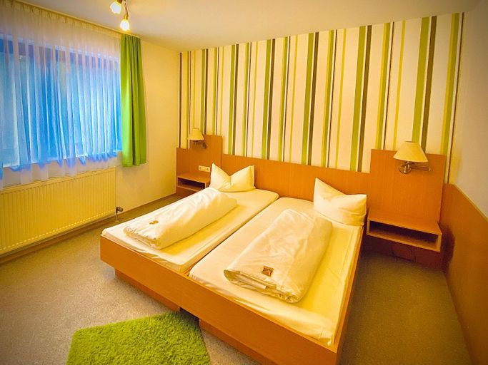 Bedroom 2, Fichtel-Hotel by Meister Bar, Wunsiedel im Fichtelgebirge