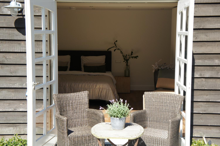 Others 3, B&B en Boshuis Darthuizerpoort, Leersum
