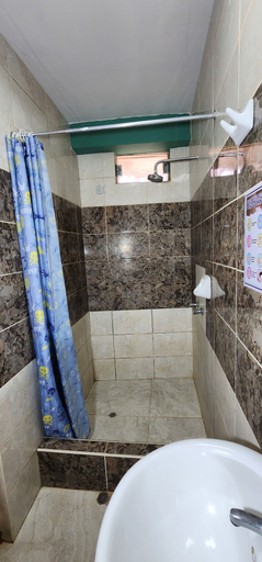 Bathroom, La casa de Bamboo, Ica