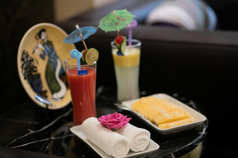 Food & Drinks