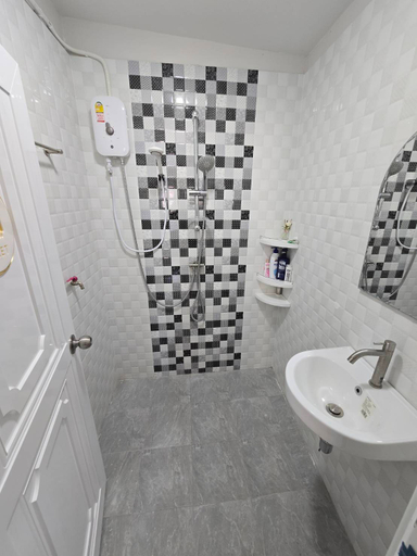 Bathroom 3, Daily rental room, Sichon