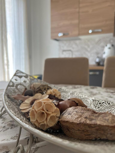 Food & Drinks 5, La Corte del Moro, Syracuse