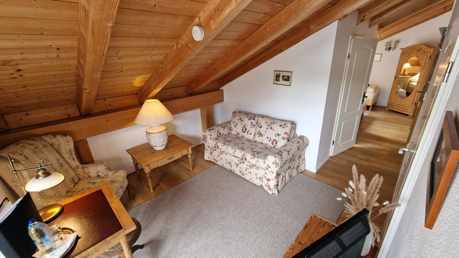Bedroom 2, Hotel Ferienhaus Fux, Garmisch-Partenkirchen